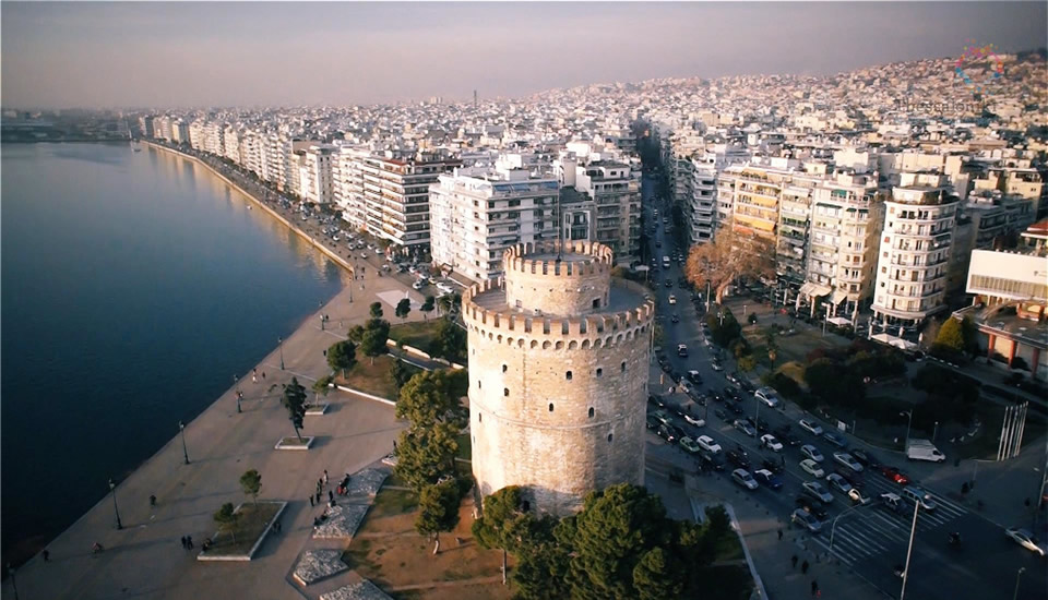 ARRIVÉE À THESSALONIQUE