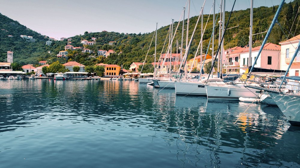 DE KEFALONIA A ITACA, A MAIS LENDÁRIA ILHA IÔNICA