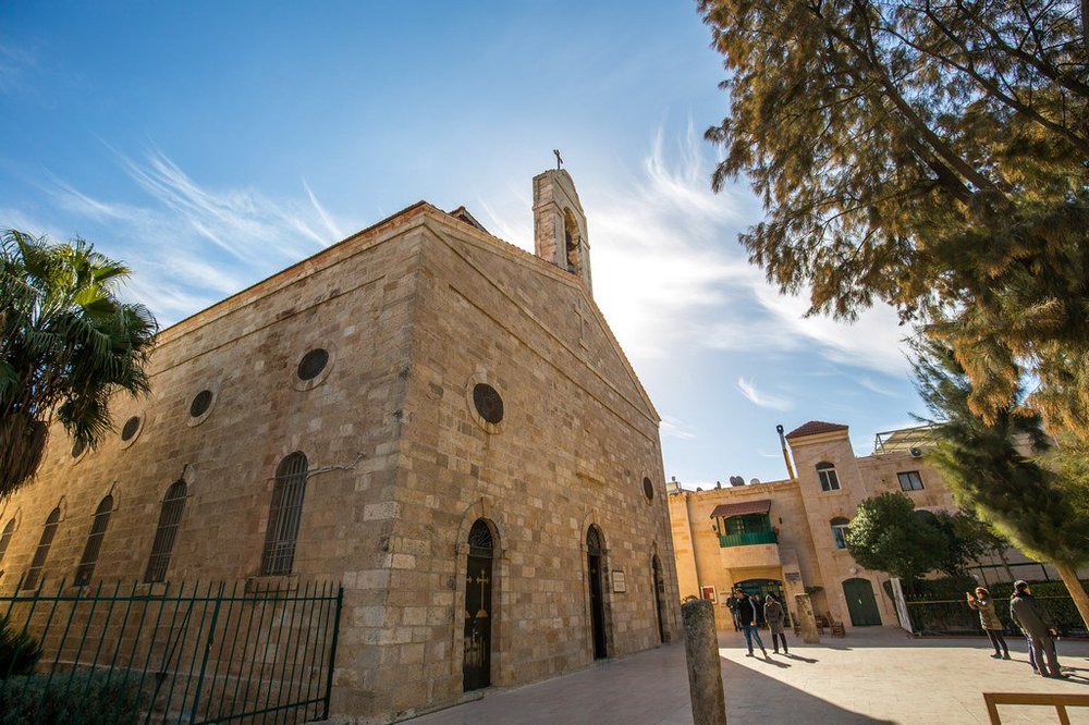 AMÁN, MADABA, MONTE NEBO Y PETRA