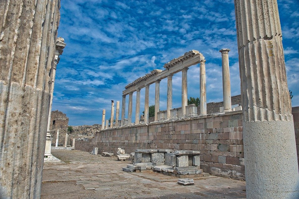ESMIRNA - PERGAMO - TRÓIA - CANAKKALE