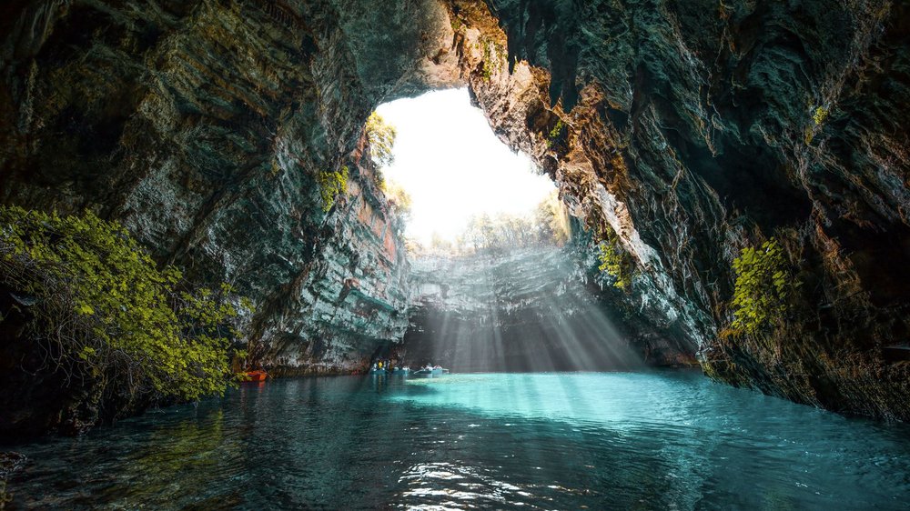 KEFALONIA: RELAXATION, BEACHES & NATURE THAT SURPRISES