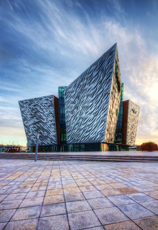 DE ESCOCIA A BELFAST, ENTRE HISTORIA MARÍTIMA Y RENOVACIÓN CULTURAL