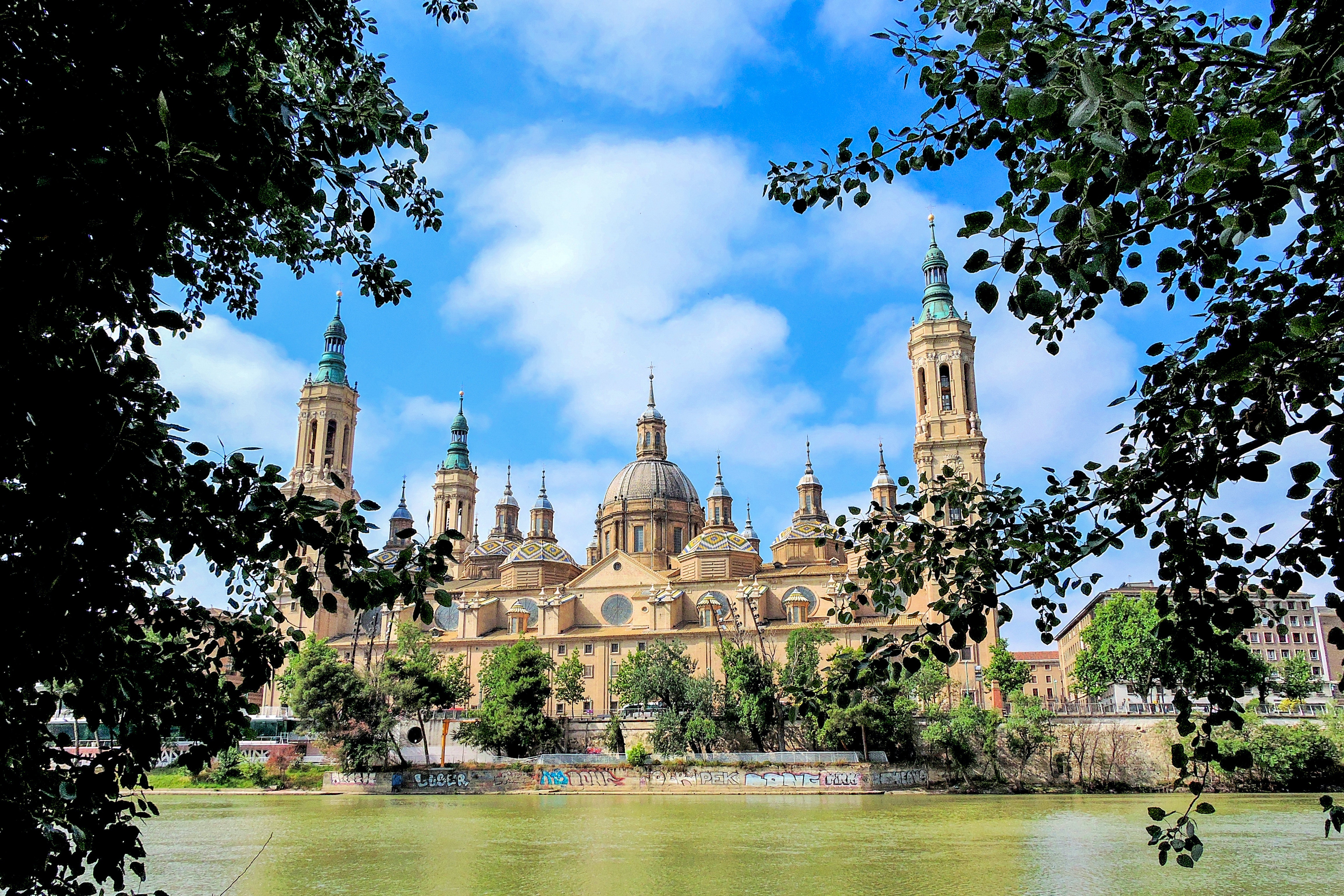 DE MADRID PARA BARCELONA VIA ZARAGOZA