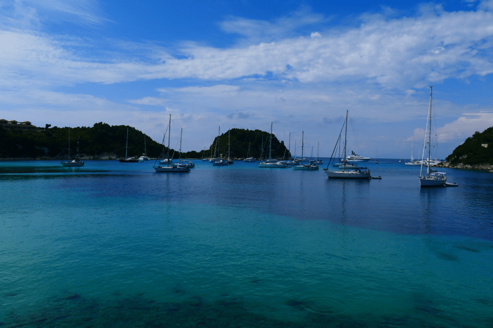 LAKKA - PAXOS: L'AVENTURE VOUS ATTEND