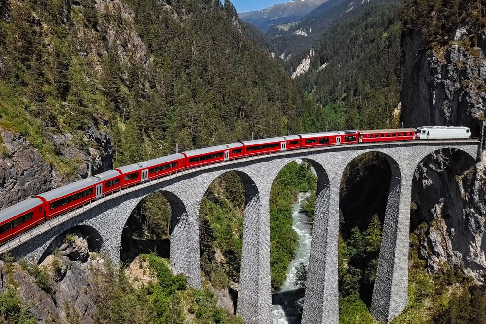BERNINA EXPRESS: FROM MILAN TO SANKT MORITZ