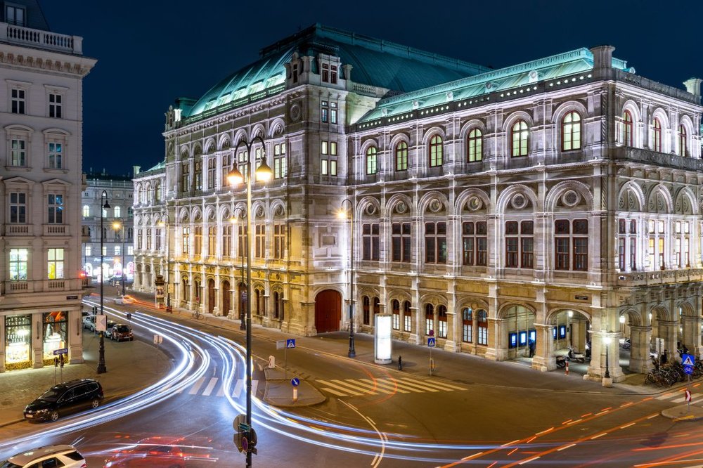 EMBARQUE EN VIENA: COMIENZA LA TRAVESÍA