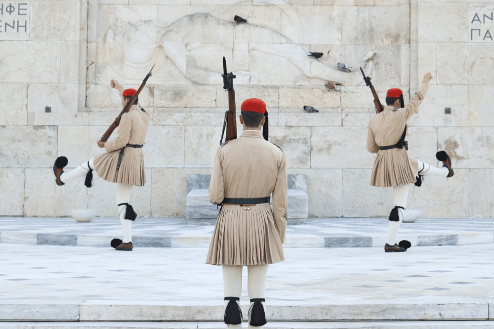 DISCOVERING ATHENS