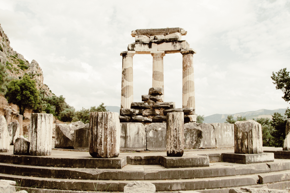 KALAMBAKA Y DELFOS