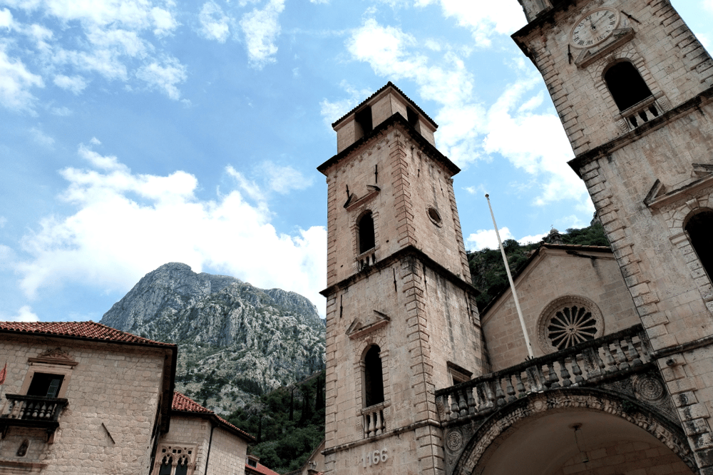 DUBROVNIK - KOTOR - BUDVA - TIRANA