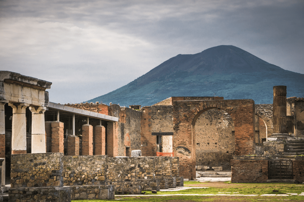 CAPRI, POMPEYA Y RUMBO A ROMA