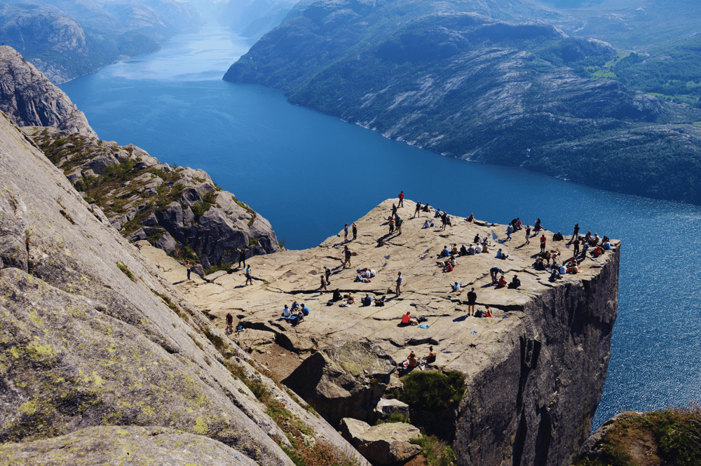 HOVDEN - CRUCERO LYSEFJORD - PREIKESTOLEN - STAVANGER