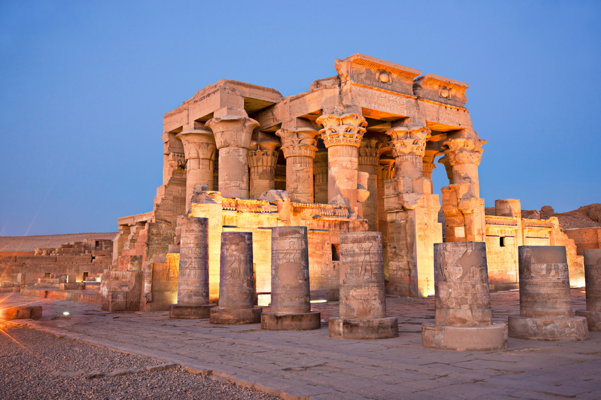 ASUÁN, KOM OMBO Y EDFU