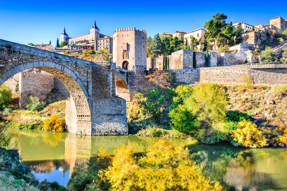 MADRID Y TOLEDO, UN VIAJE ENTRE DINASTÍAS Y LEYENDAS