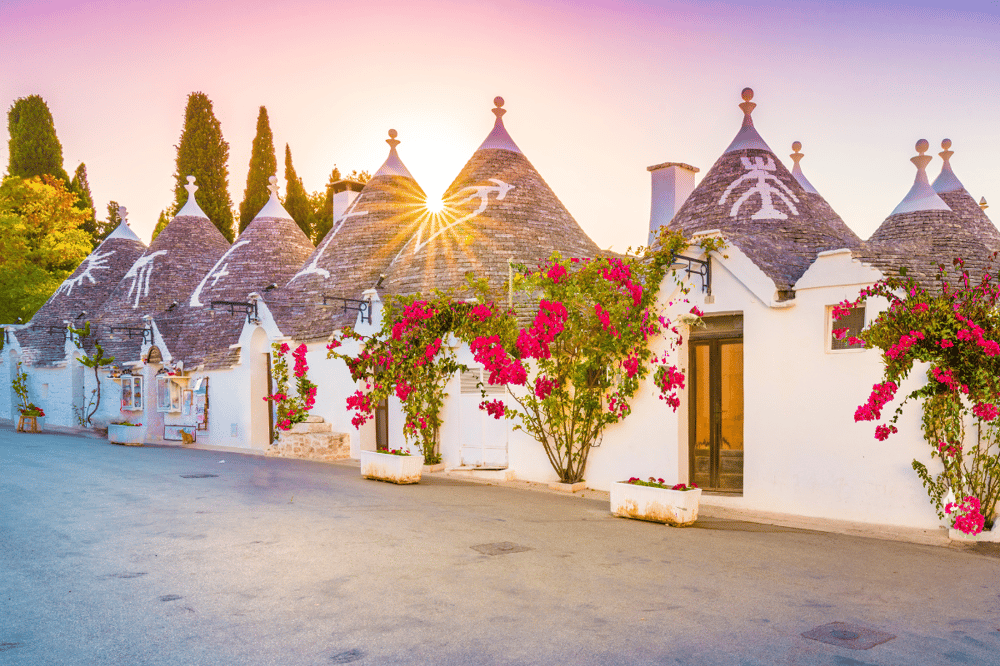 VALLE DE ITRIA - GRUTA CASTELLANA - ALBEROBELLO - OSTUNI - VALLE DE ITRIA