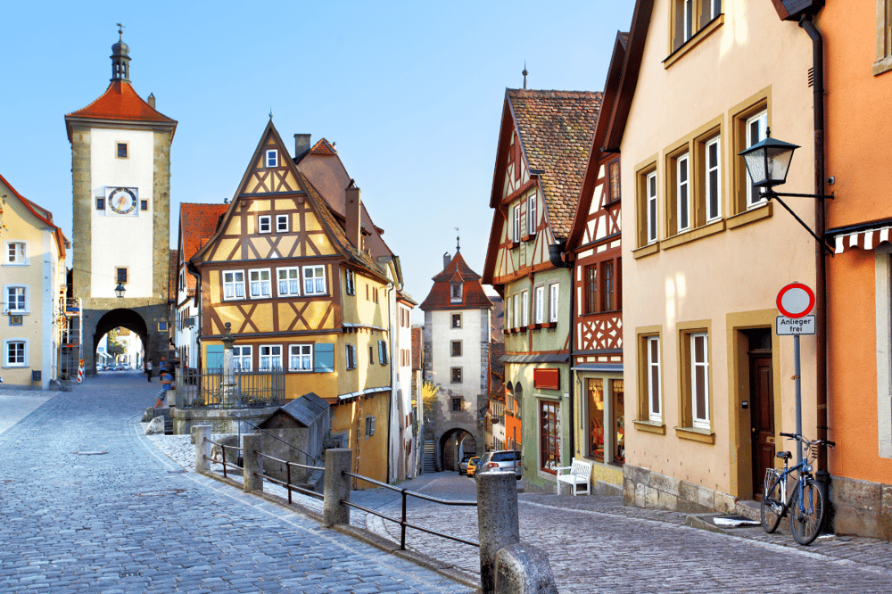 PRAGUE - PILSEN - ROTHENBURG - FRANKFURT