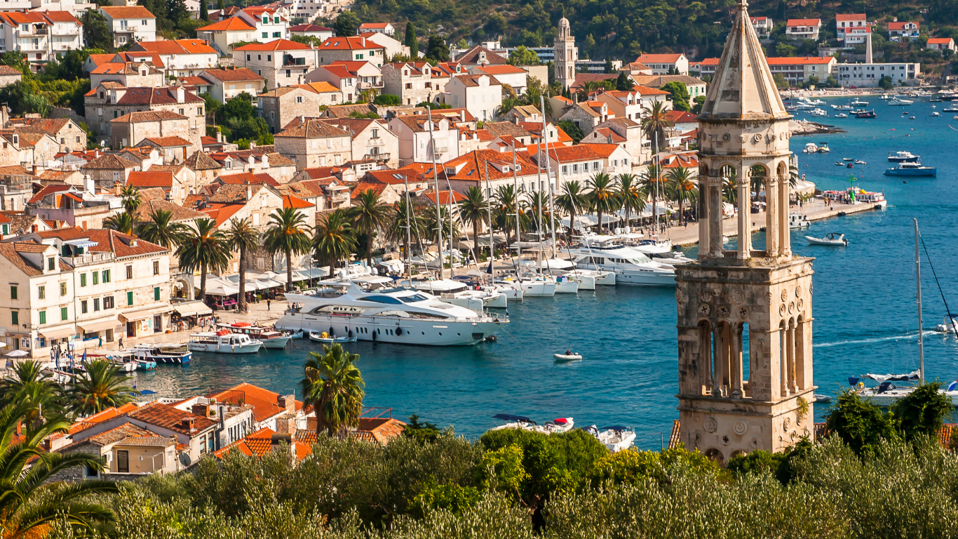 DE HVAR A LA ISLA DE BRAČ