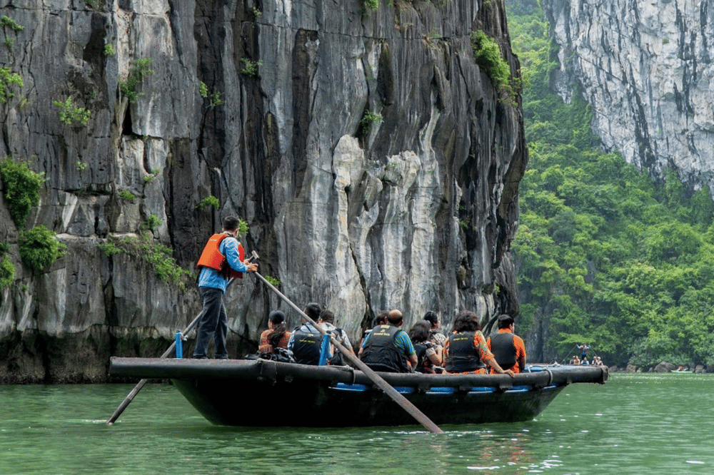 HALONG Y REGRESO A HANOI