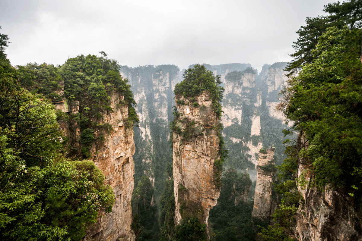 SECRETS OF CHINA AND AVATAR LANDSCAPES
